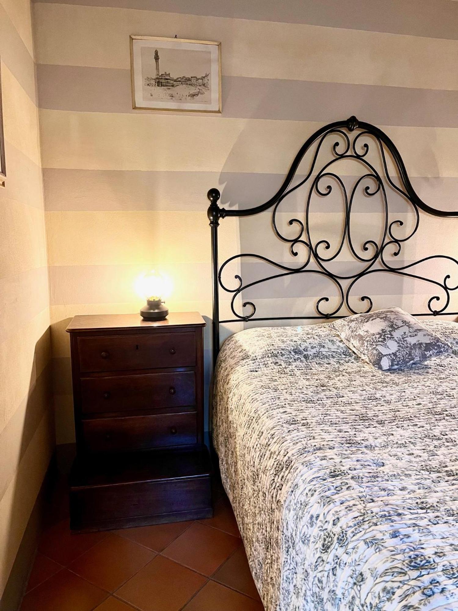 Agriturismo La Palazzina ปาลายา ภายนอก รูปภาพ